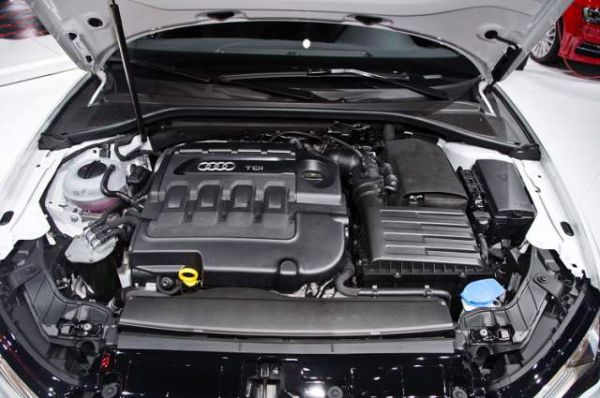 Audi Allroad 2016 - Engine