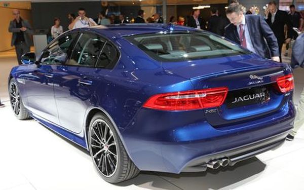 Jaguar XE  2017 Rear View