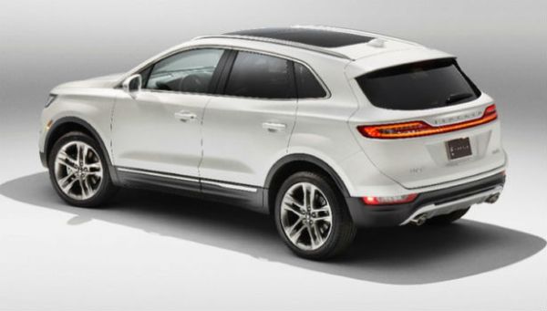 2015 - Lincoln MKX  Rear View