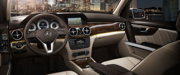 Mercedes-Benz GLK-Class 2015  Interior