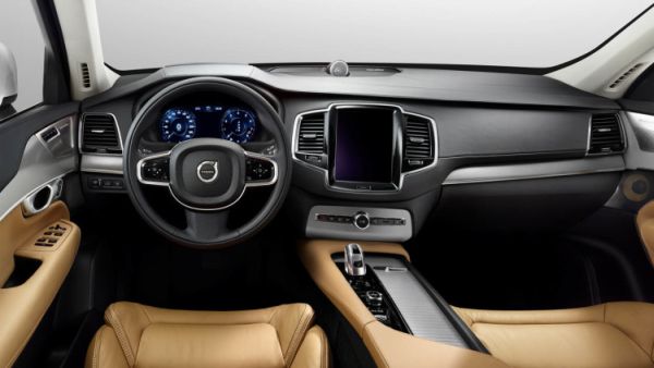 2015 - Volvo XC90 T8 Interior