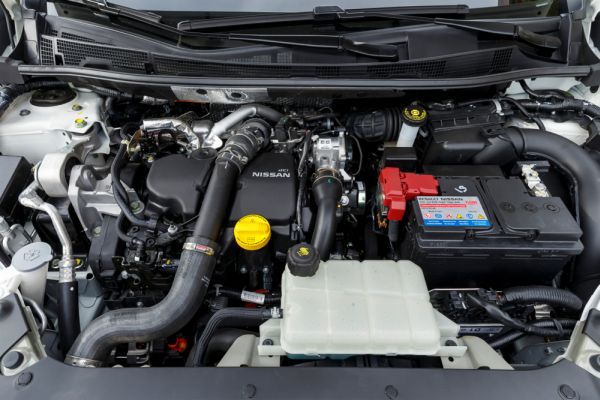 Nissan Pulsar Engine - 2015 
