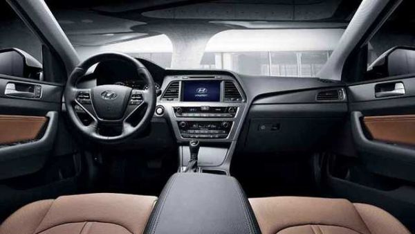 2015 Hyundai Sonata Hybrid Interior