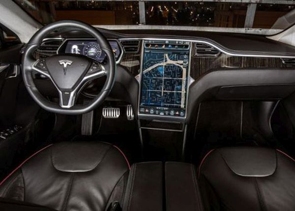 2015 Tesla Model X Interior