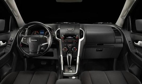 2015 Isuzu Alterra - Interior