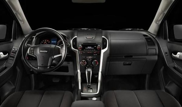 Isuzu Dmax 2015 - Interior