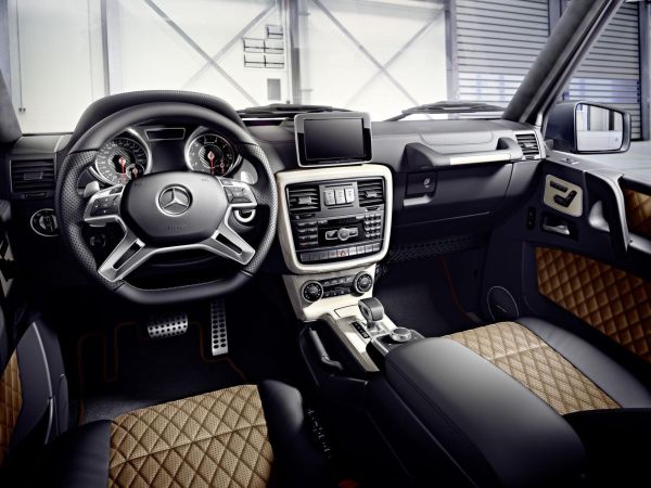Mercedes-Benz G-Class 2016 - Interior