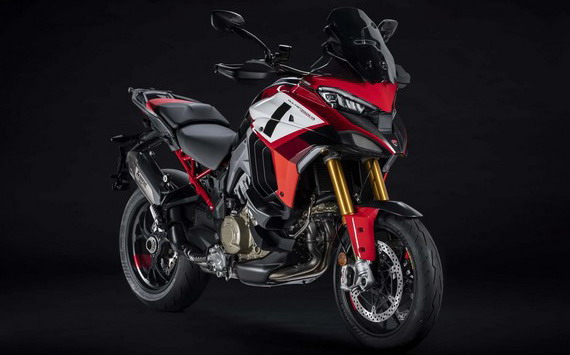Ducati Multistrada V4 Pikes Peak 2022 Ducati Multistrada V4 Pikes Peak side front view
