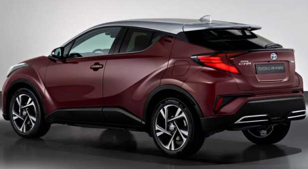 New 2022 Toyota C-HR SUV New 2022 Toyota C-HR SUV side rear view