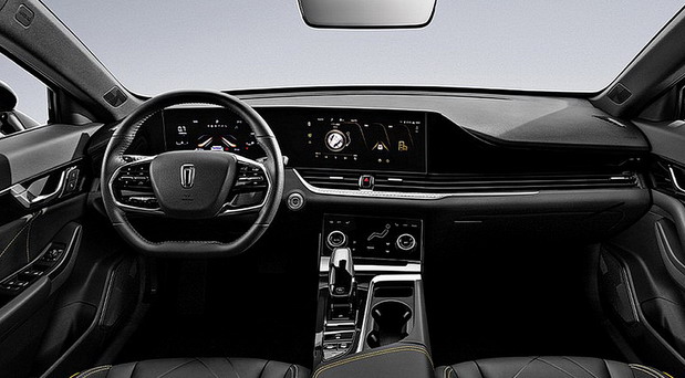 2022 FAW Bestune B70S interior view front panel