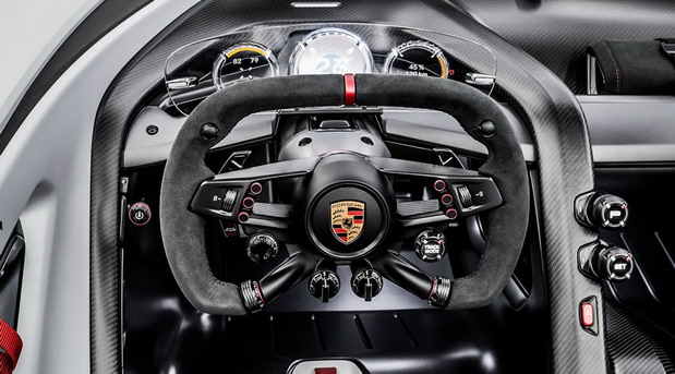 Porsche Vision Gran Turismo Interior view front panel
