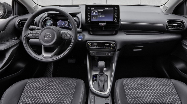 Mazda2 Hybrid 2022 Mazda 2 Hybrid Interior view front panel view