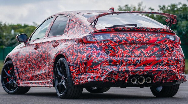 New 2023 Honda Civic Type R rear side view New 2023 Honda Civic Type R rear side view