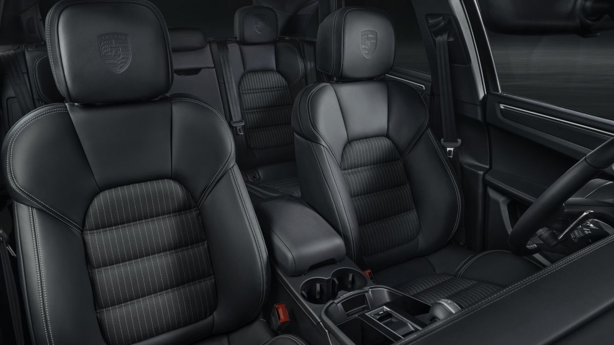 2023 Porsche Macan T Interior seats view 2023 Porsche Macan T Interior seats view