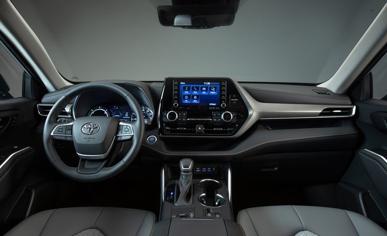 New 2022 Toyota Highlander Hybrid SUV Interior view