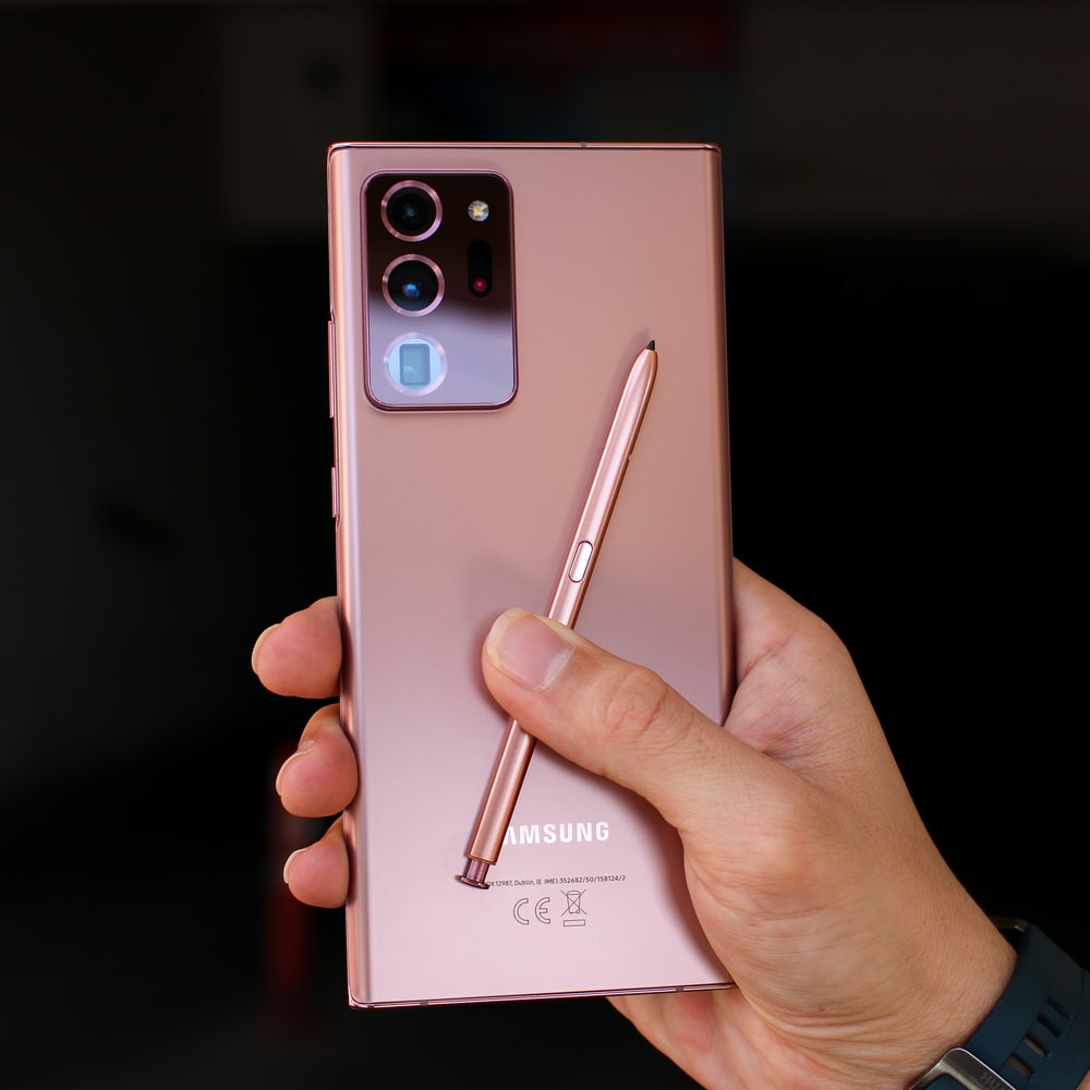 Samsung Galaxy Note20 Ultra pink color