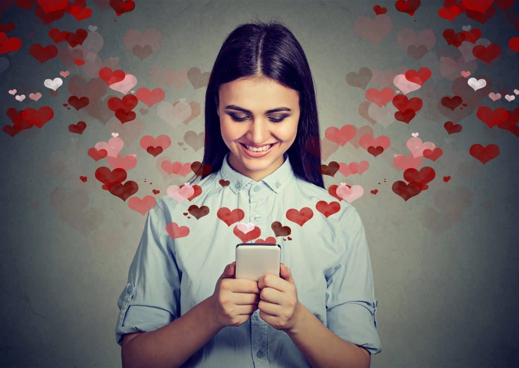 Video chat - live chats and correspondence