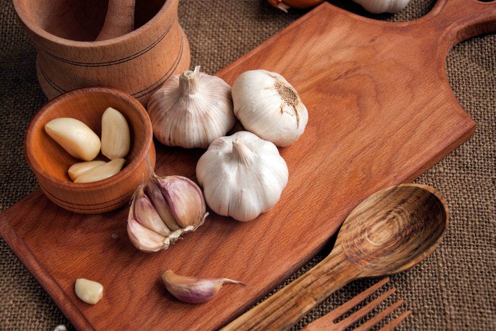 Why garlic is good, benefits Why garlic is good, benefits