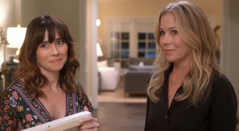 Christina Applegate as Jen Harding
Linda Cardellini as Judy Hale, Dead to Me cast