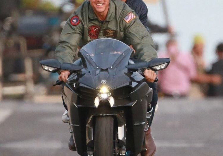 Tom Cruise and Jennifer Connelly Top Gun: Maverick